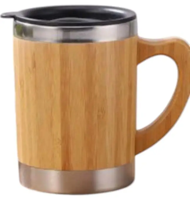 Taza de bambú y acero